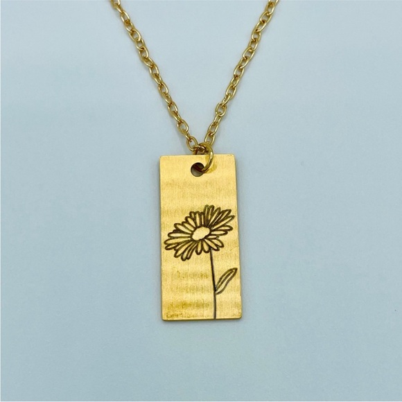 Gold Flower Daisy Gold Stainless Steel Necklace - Picture 8 of 8